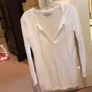 White light weight loft sweater